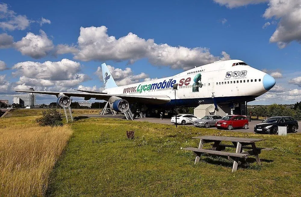 Stf Jumbo Stay Stockholm Arlanda Hostel