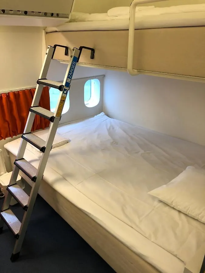 Stf Jumbo Stay Stockholm Arlanda Hostel